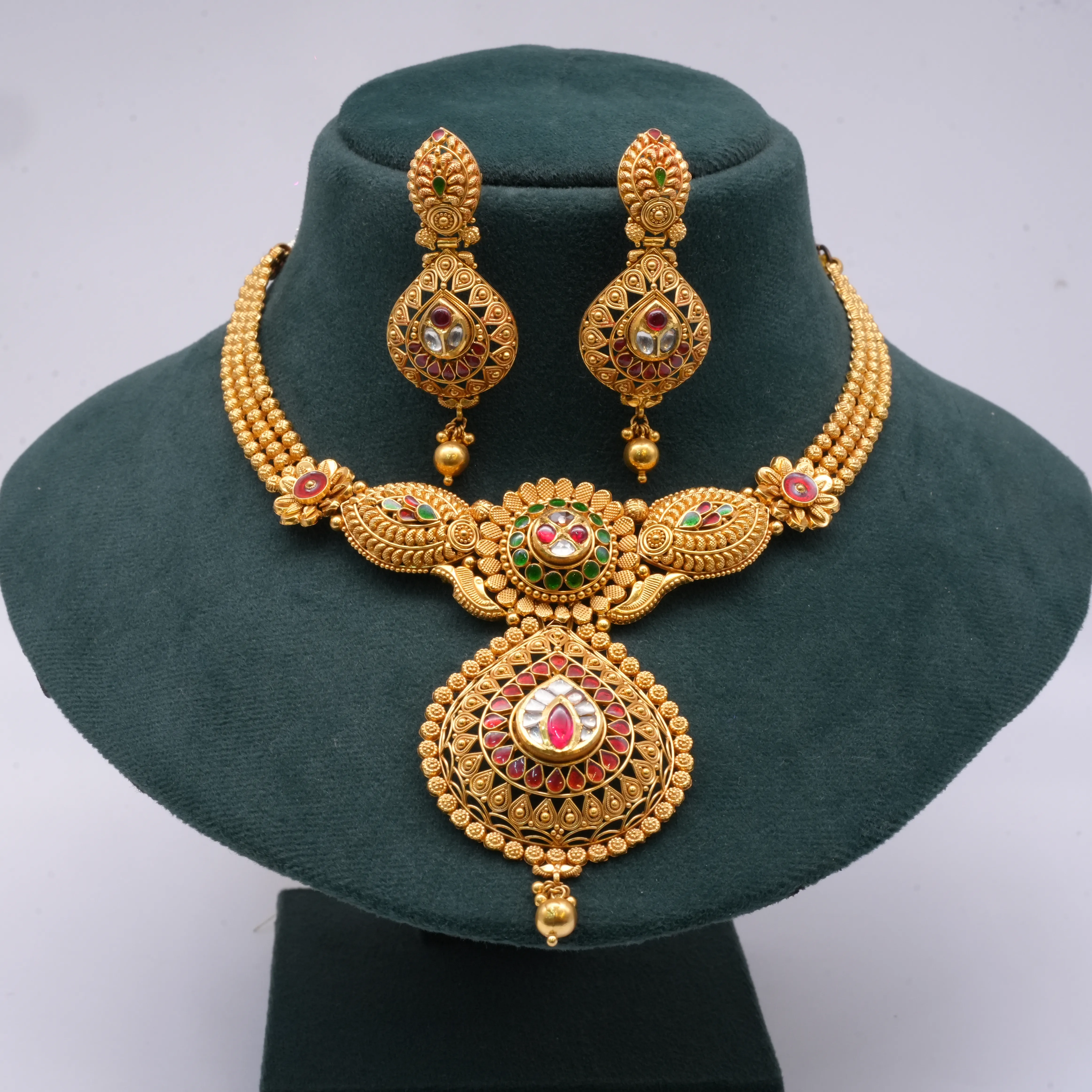 MahaLaxmi Diamond Pendant